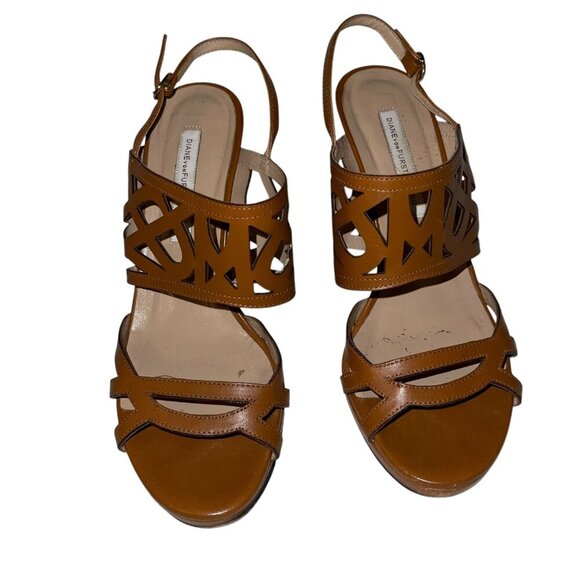 Diane Von Furstenberg (DVF) Umrer Brown Leather Cutout Platform Sandals - Picture 5 of 8